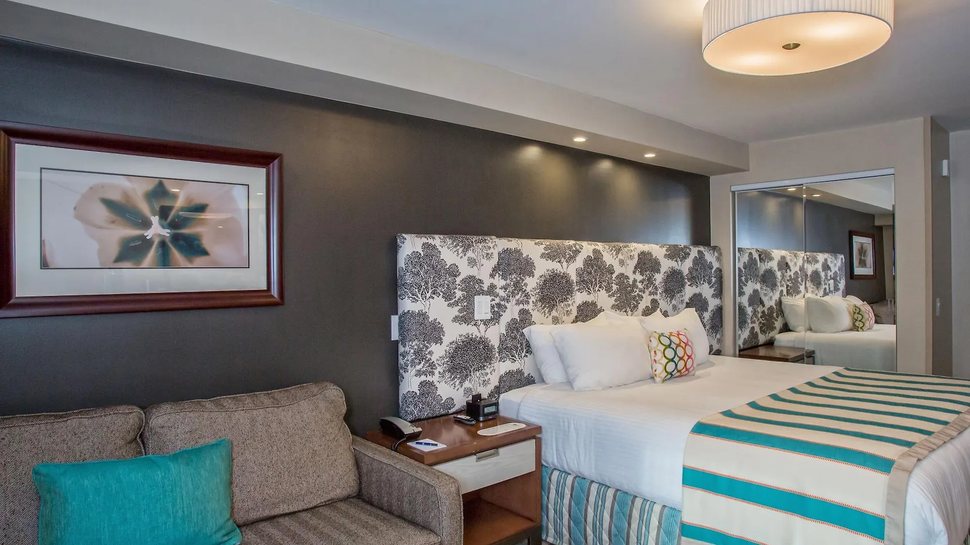 The Kenilworth Hotel - Newark Airport West 3*,  Estados Unidos da América